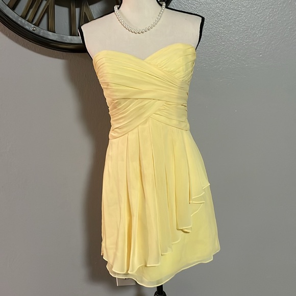 David's Bridal  Strapless Soft Yellow Bridesmaid Dress. NWT - Picture 1 of 9